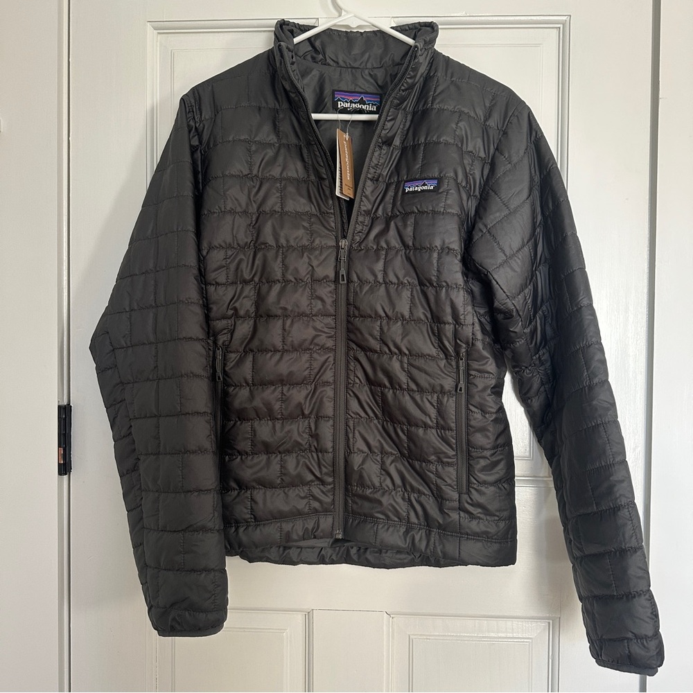 New with Tags Men’s XS PATAGONIA Nano Puff Gray Charcoal Grey